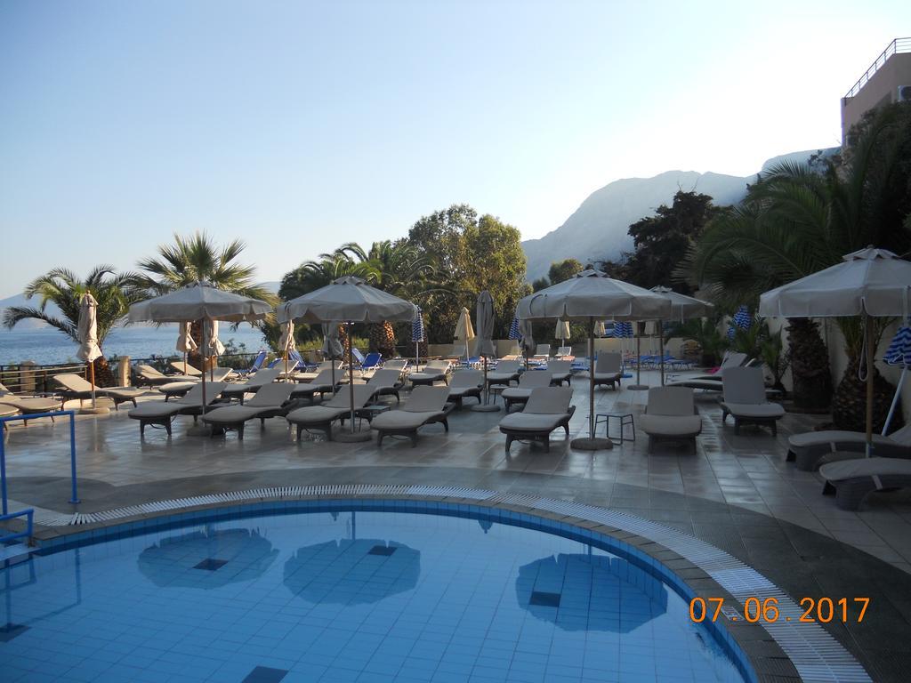 Plaza Hotel Masouri Dış mekan fotoğraf