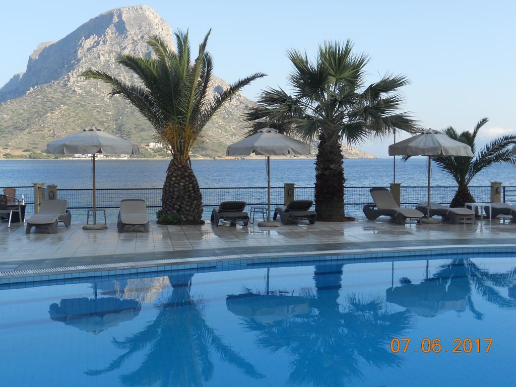 Plaza Hotel Masouri Dış mekan fotoğraf